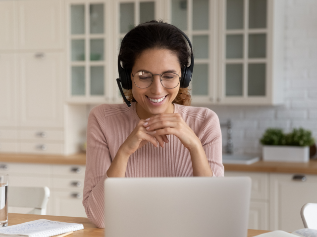 カスタマー サービス エージェント